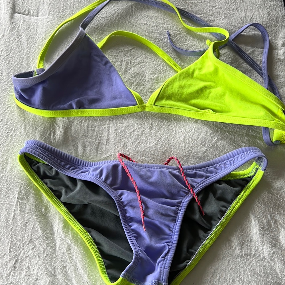 Jolyn bikini